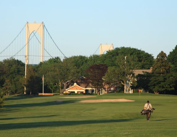 9th Hole, good closing hole with Pell bridge View